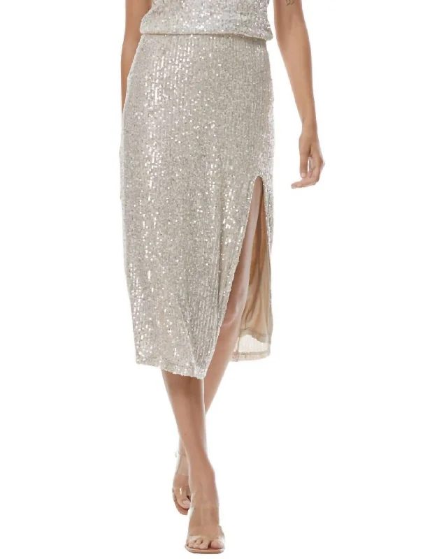 Plus Size Women Wear Pierre Sequin Pencil Skirt In Champagne