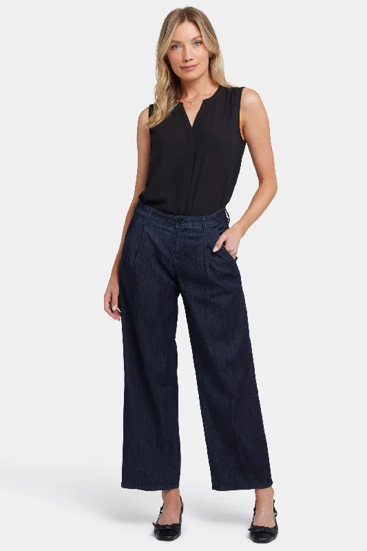 Feminine Dresses for Women in Bold Prints Teresa Wide Leg Ankle Jeans - Rinse