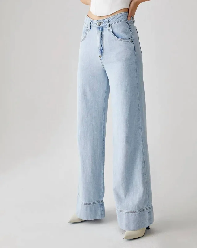 Weekend Sale Shaft Five Denim In Marble Bleach