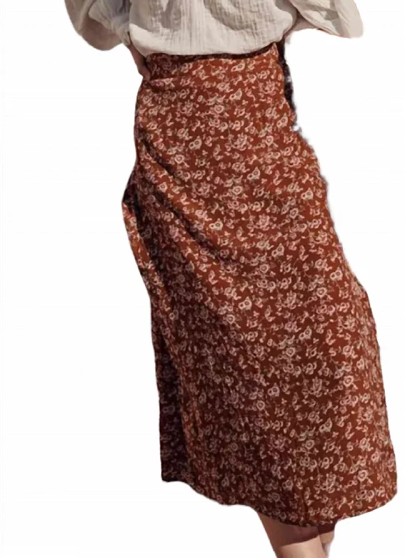 Women's Holiday Clothing Isabella Skirt In Cinnamon Gipsy Flowers